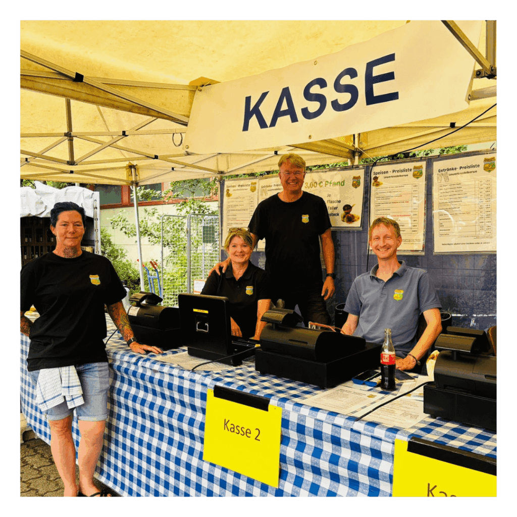 Entspannter Dienst an der Kasse.